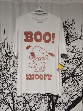 Peanuts White Tee with Rust-Orange Snoopy 'BOO!' Graphic